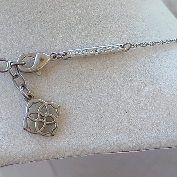 Kendra Scott Silver Toned Multicolor Ari Heart Watercolor Pendant- Excellent Con - Picture 6 of 6